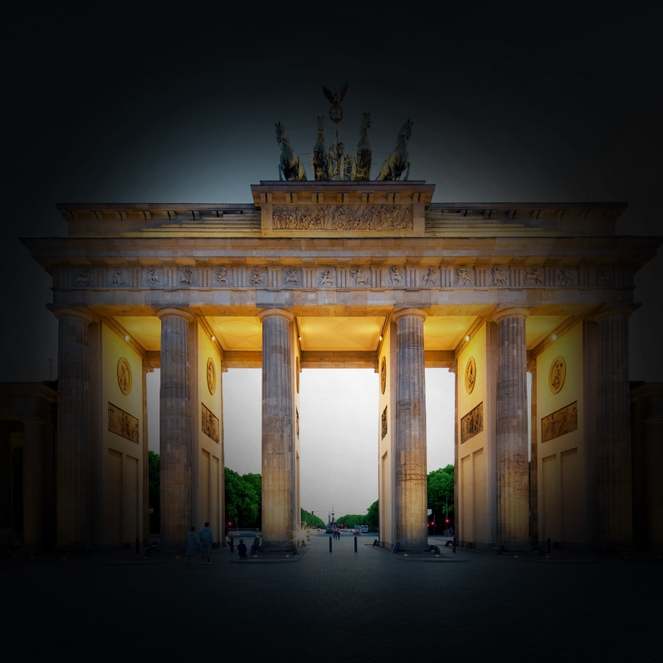 Brandenburger Tor mit dunkler Vignette.